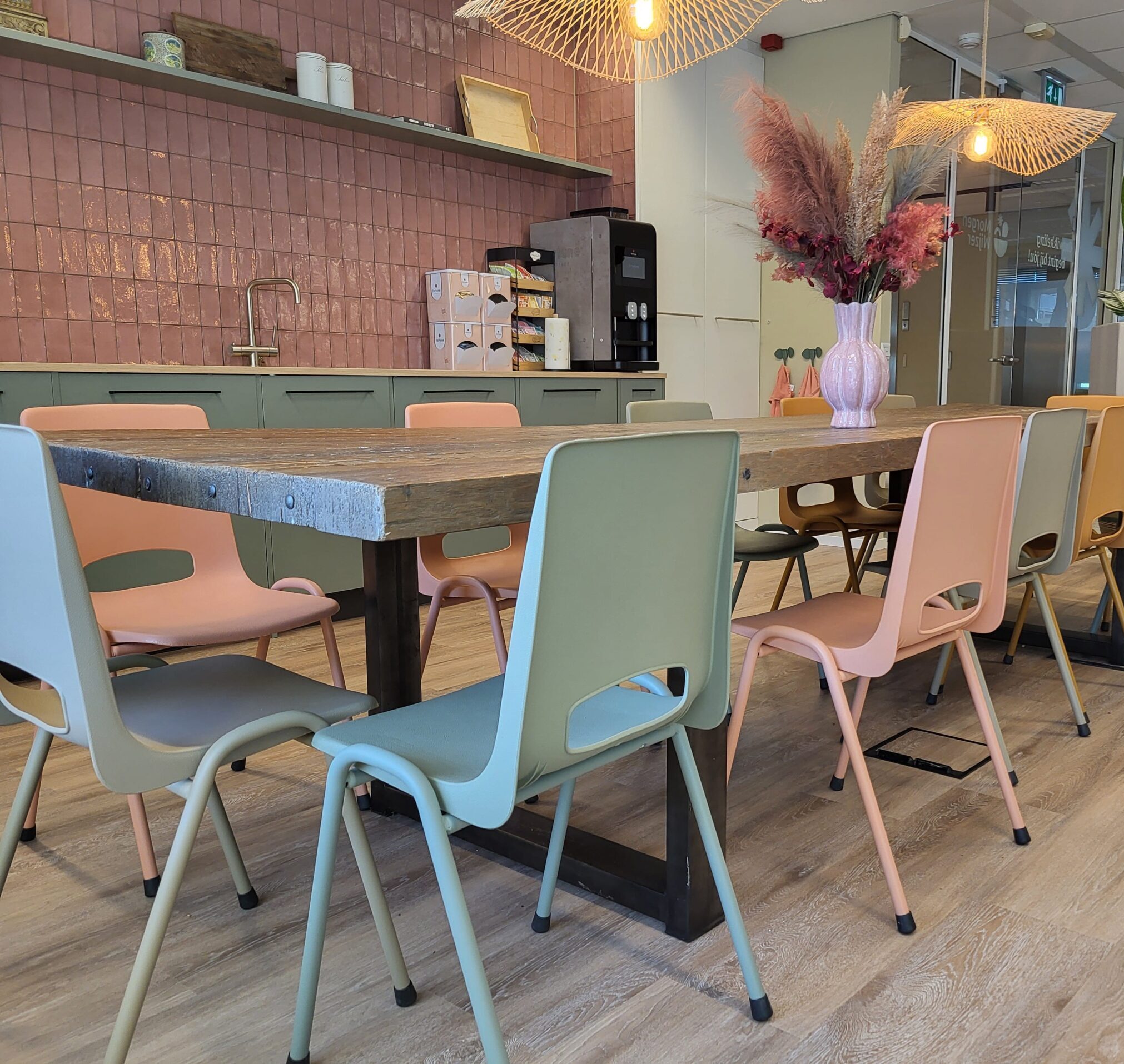 Gebruikte kantoormeubelen ocazu 2